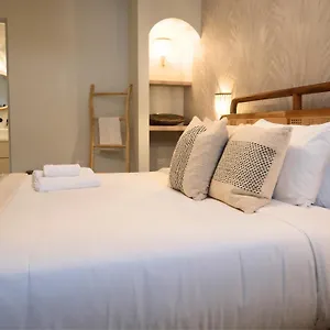 Bali Posh Pr, Isla Hotel